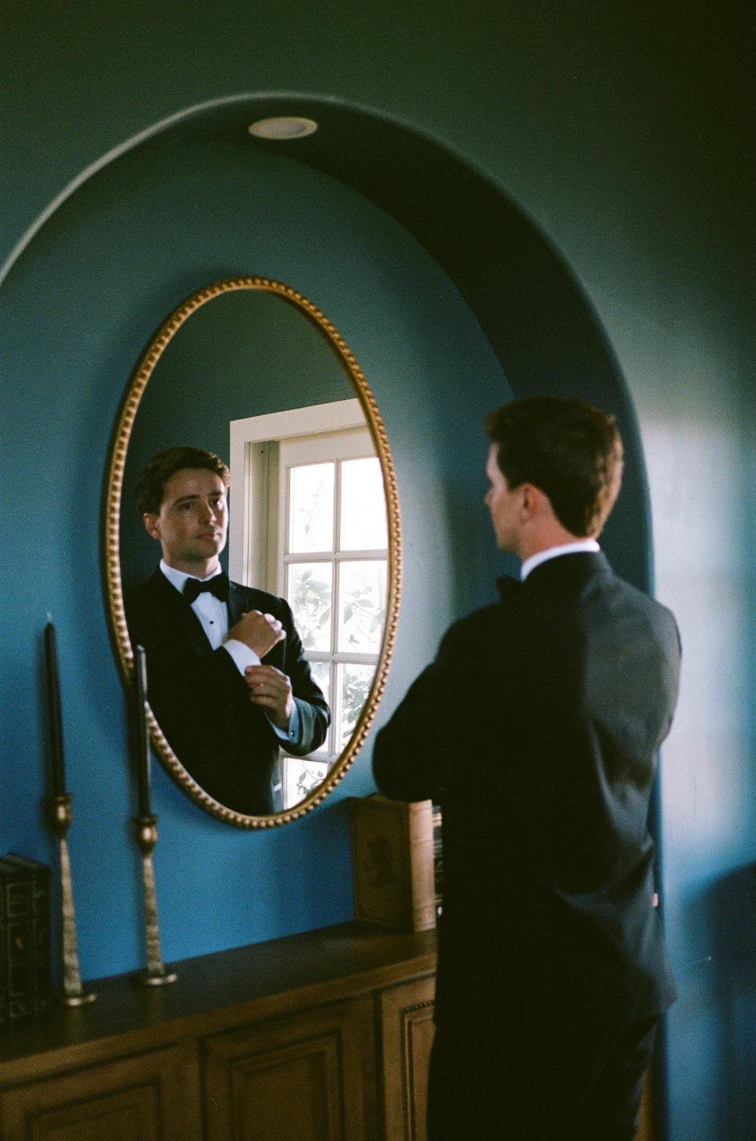 Groom getting ready for Jeune Perche Estate