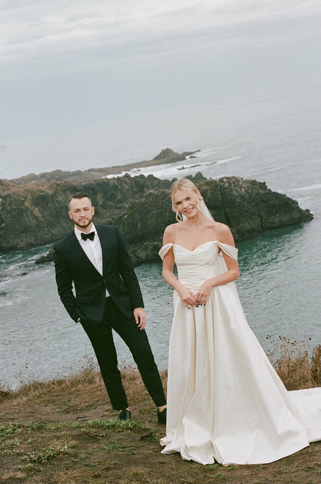 Couples portraits at Sea Ranch Lodge wedding