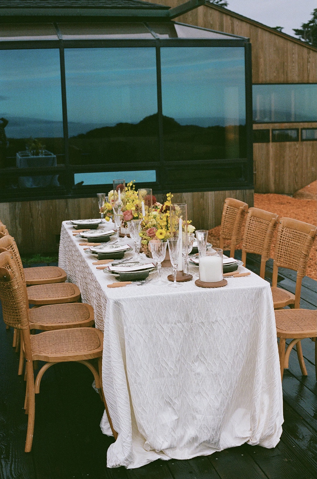 Yellow flowers at the Sea Ranch Lodge wedding